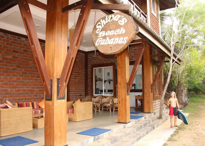 Shiva\'S Beach Cabanas